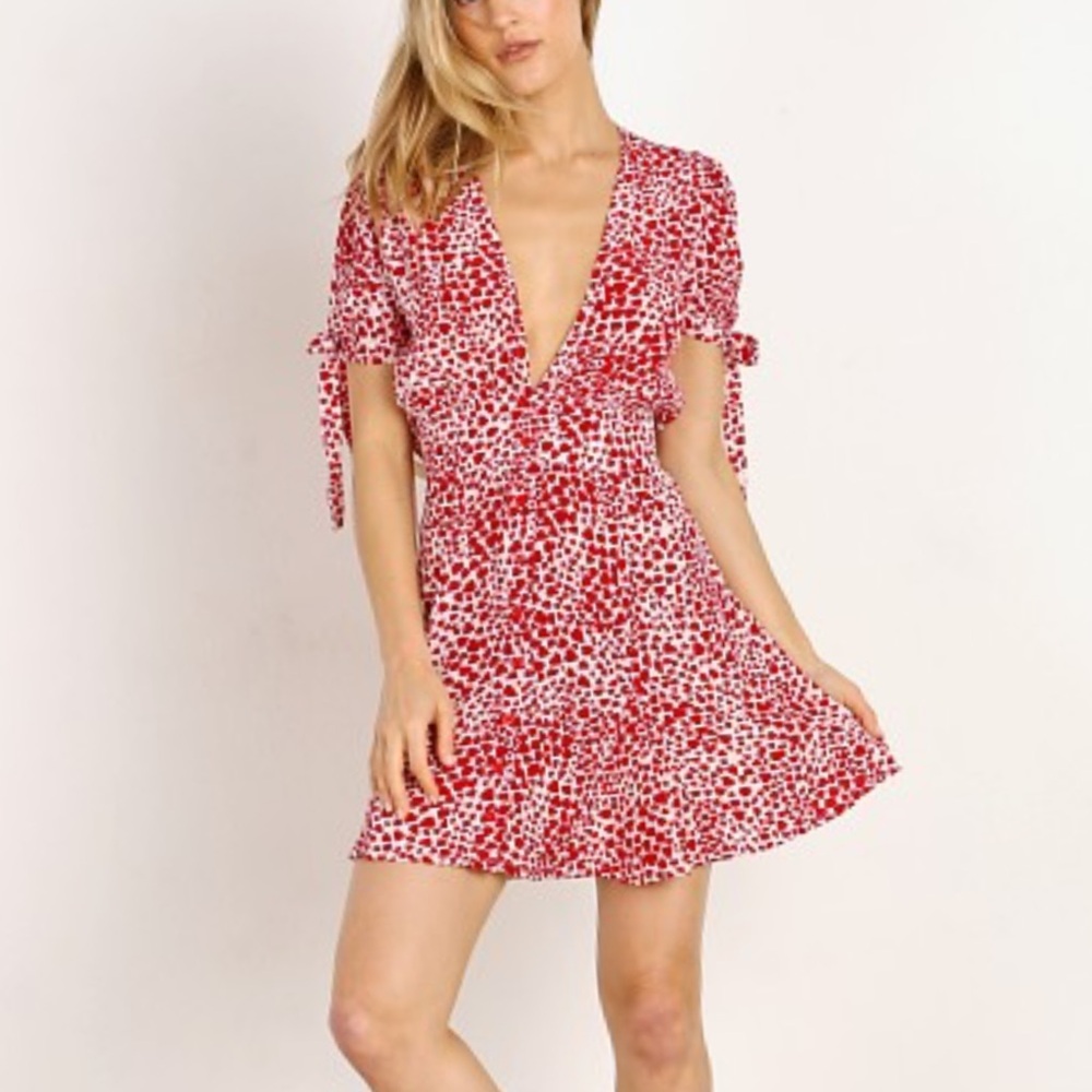 Rue Stiic Laguna Mini Dress Red Hearts Size Small Tie Sleeves